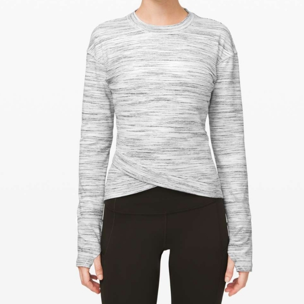 Lululemon Womens Size Medium Long Sleeve Top Close To Crossing Rulu